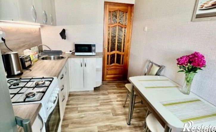 3-комн квартира улица Воинов-Интернационалистов, 25,  д. 25