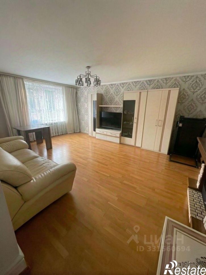 3-комн квартира улица Чехова, 47А,  д. 47А