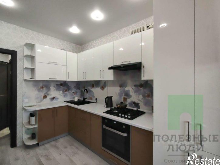 1-комн квартира улица Чернякова, 1,  д. 1