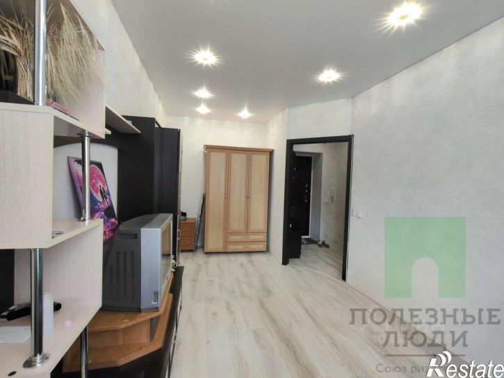 1-комн квартира улица Чернякова, 1,  д. 1
