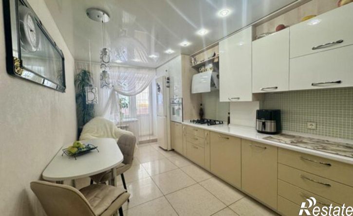 3-комн квартира Фестивальная улица, 58,  д. 58