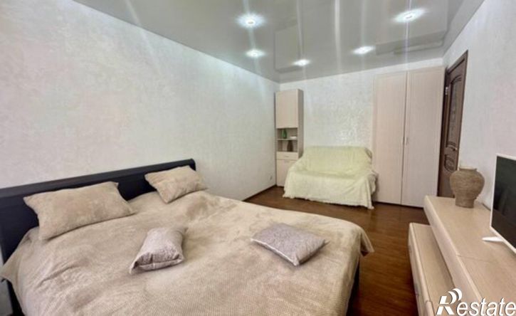 3-комн квартира Фестивальная улица, 58,  д. 58