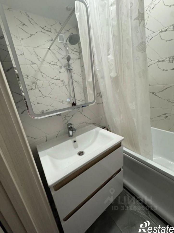 2-комн квартира ул Петрова, 30,  д. 30