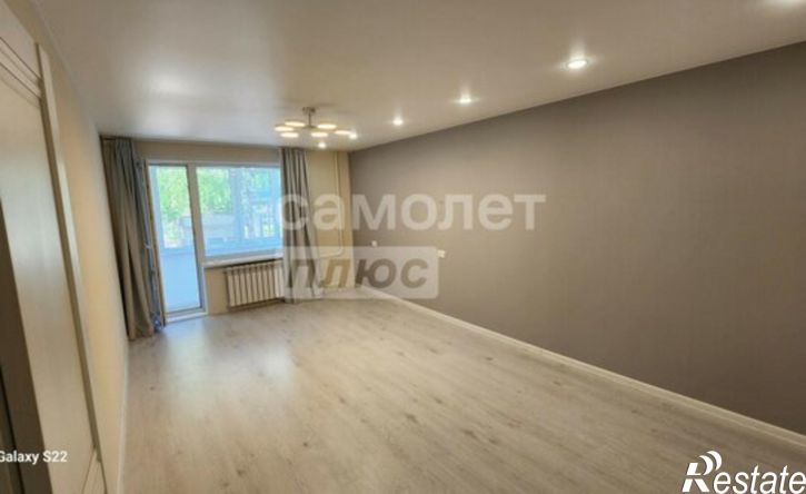 2-комн квартира ул Петрова, 8,  д. 8