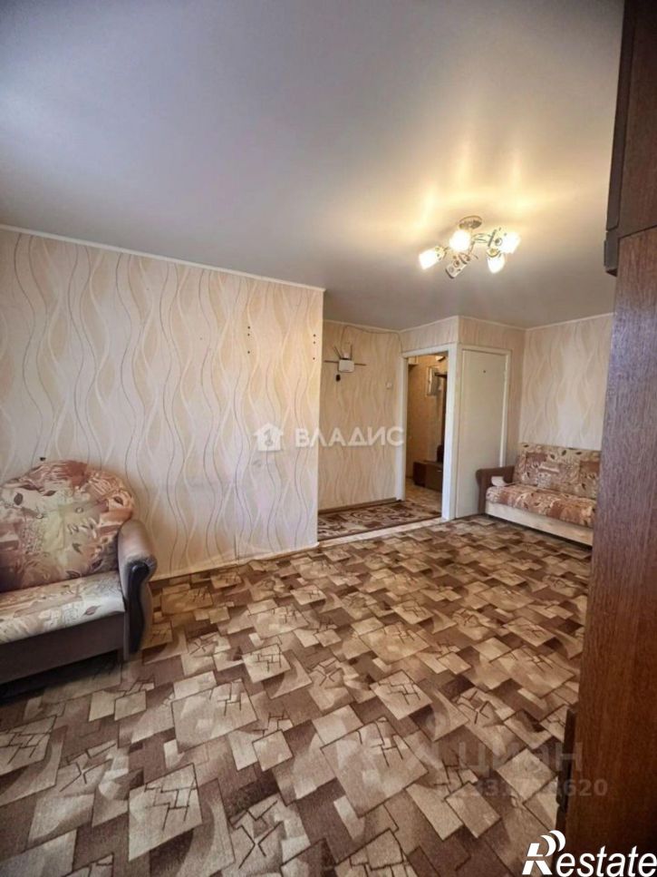 2-комн квартира пр-кт Гагарина, 13,  д. 13