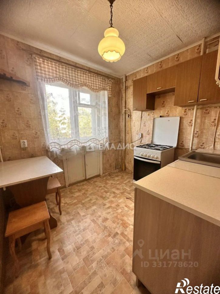 2-комн квартира пр-кт Гагарина, 13,  д. 13