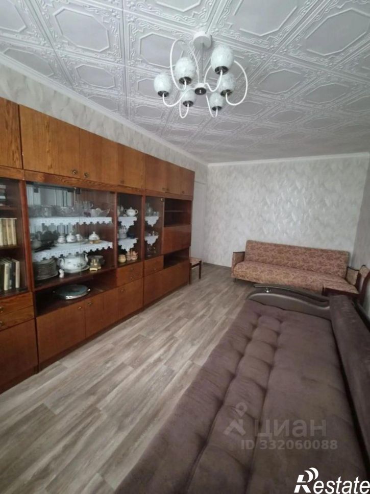 3-комн квартира ул Строителей, 9,  д. 9