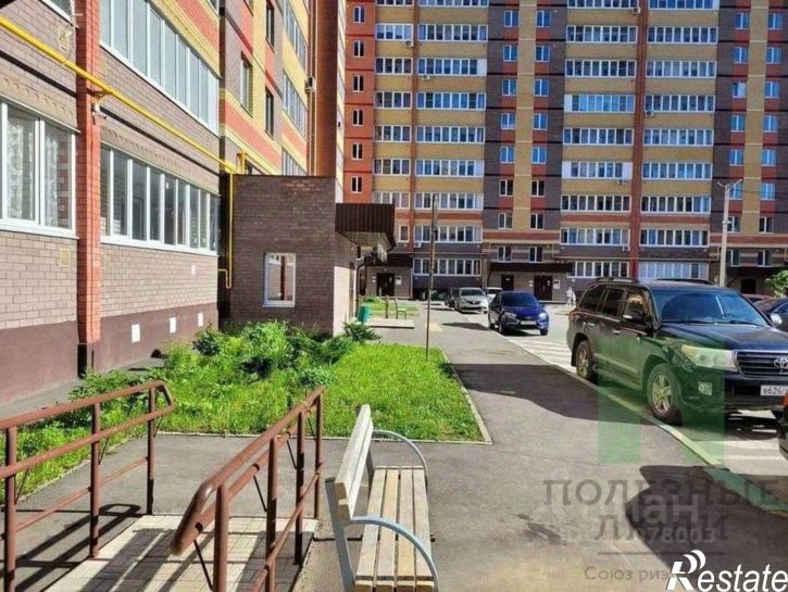 3-комн квартира ул Чернякова, 3а,  д. 3а