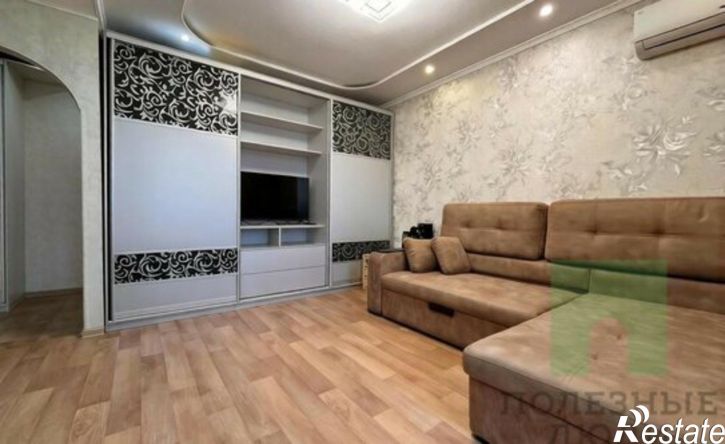 2-комн квартира ул Яна Крастыня, 2,  д. 2