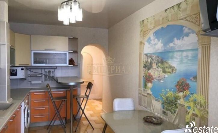 3-комн квартира ул Свердлова, 49А,  д. 49А