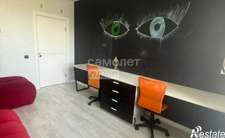 3-комн квартира ул Чернякова, 3а,  д. 3а