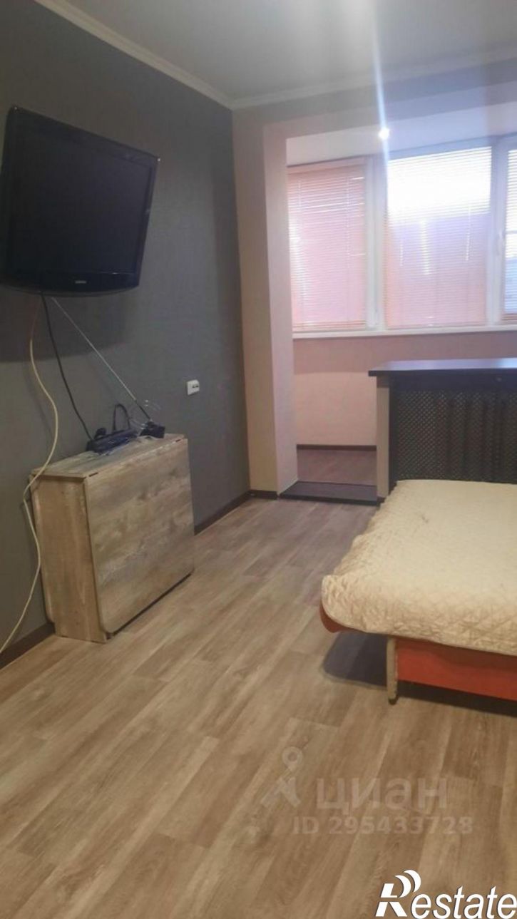 1-комн квартира б-р Чавайна, 21,  д. 21