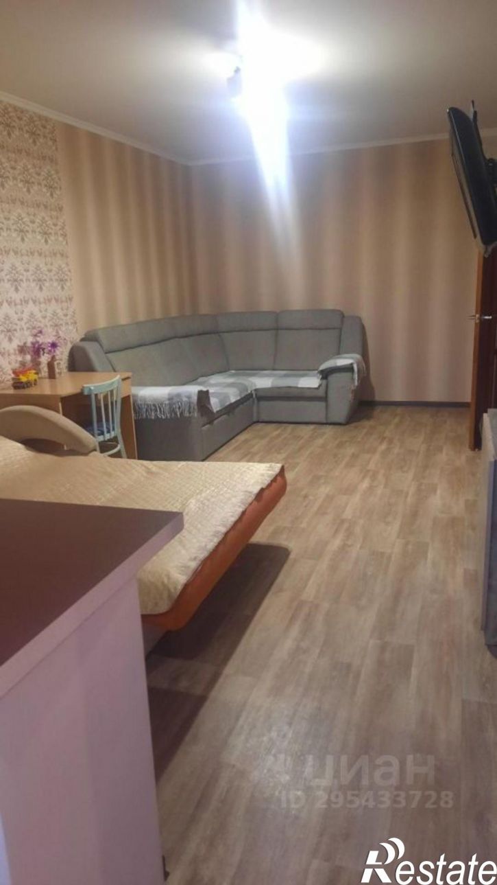 1-комн квартира б-р Чавайна, 21,  д. 21