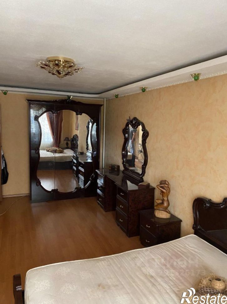 3-комн квартира ул Свердлова, 49,  д. 49