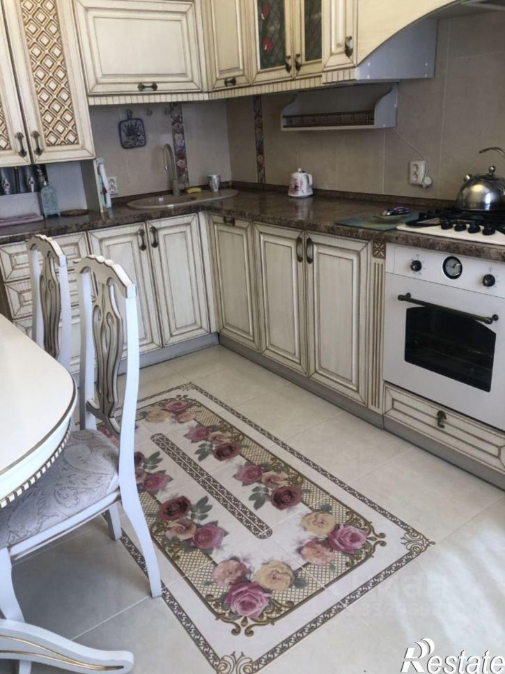 3-комн квартира ул Петрова, 10Б,  д. 10Б