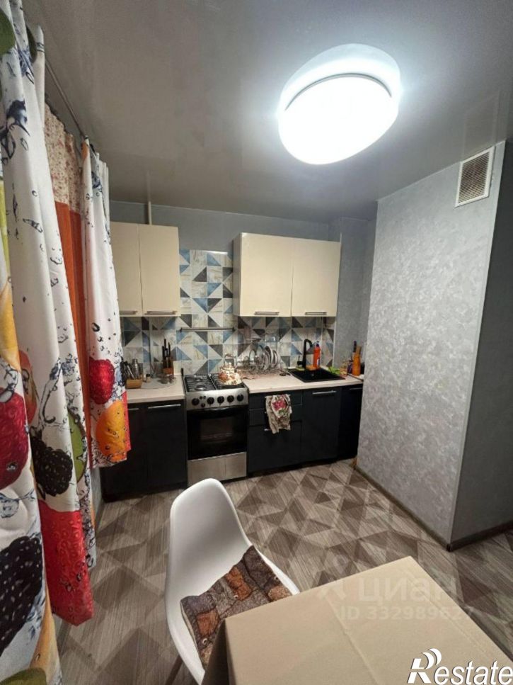 2-комн квартира ул Петрова, 4,  д. 4