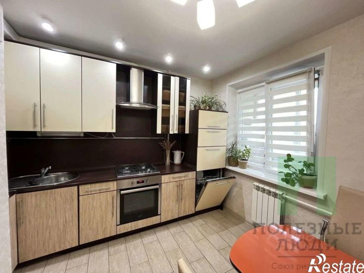 3-комн квартира ул Воинов-интернационалистов, 22А,  д. 22А