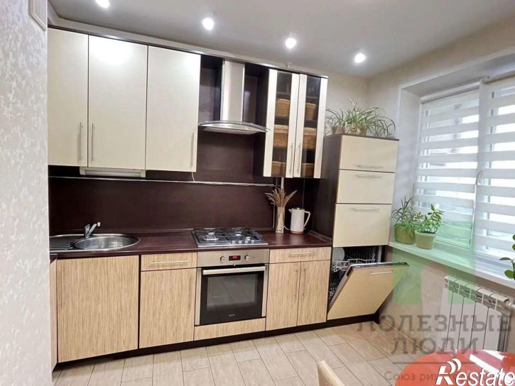 3-комн квартира ул Воинов-интернационалистов, 22А,  д. 22А