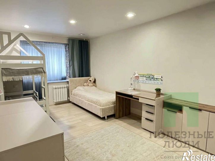3-комн квартира ул Воинов-интернационалистов, 22А,  д. 22А
