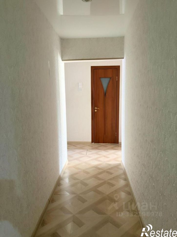 3-комн квартира ул Эшкинина, 22,  д. 22