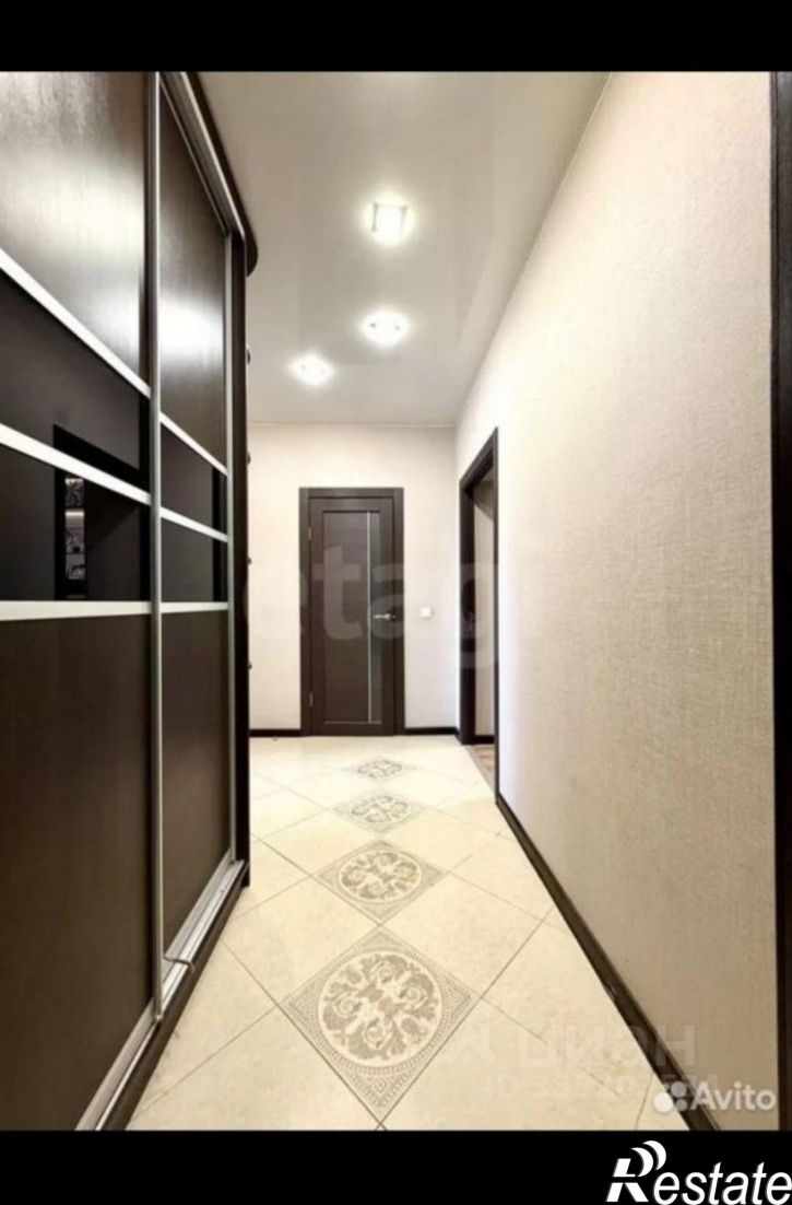 2-комн квартира Воскресенский пр-кт, 1а,  д. 1а