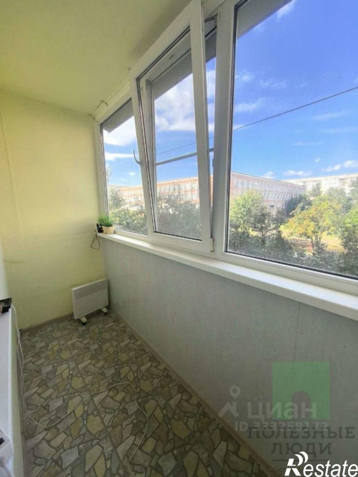 3-комн квартира ул Петрова, 13,  д. 13
