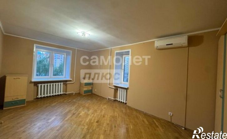 3-комн квартира ул Петрова, 15а,  д. 15а