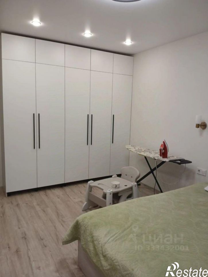 2-комн квартира ул Чернякова, 5а,  д. 5а