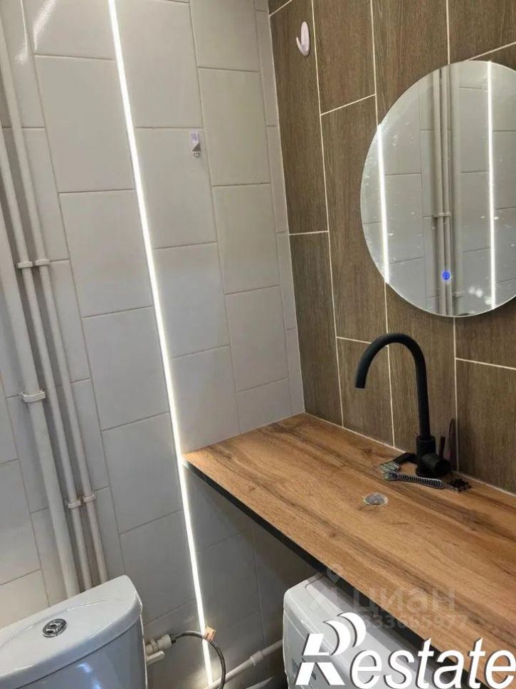 Комната улица Подольских Курсантов, 15,  д. 15