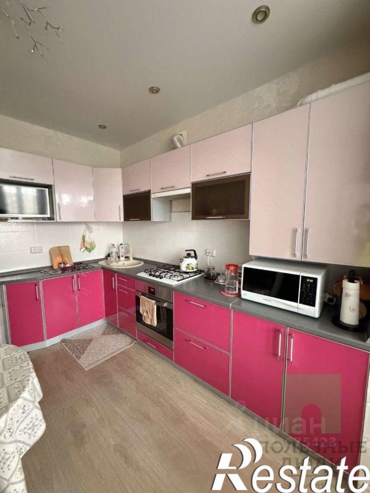 2-комн квартира улица Яна Крастыня, 2,  д. 2