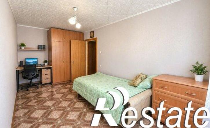 2-комн квартира улица Суворова, 40,  д. 40