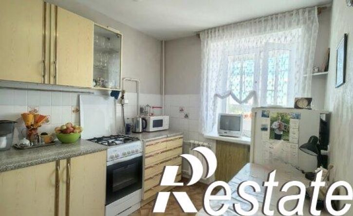 2-комн квартира улица Суворова, 40,  д. 40