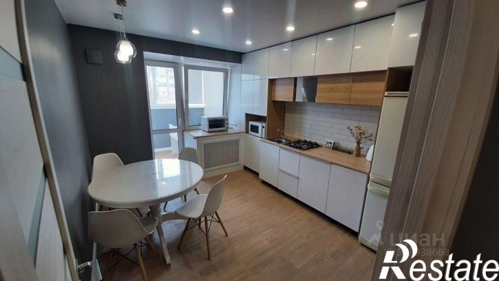 2-комн квартира улица Петрова, 31,  д. 31