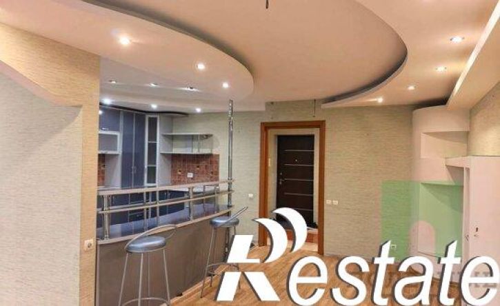 1-комн квартира улица Машиностроителей, 8Е,  д. 8Е
