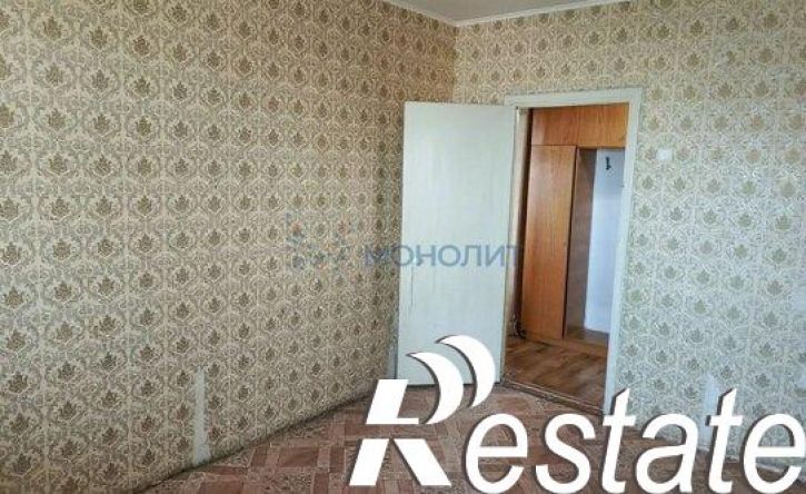 2-комн квартира улица Кирова, 15,  д. 15