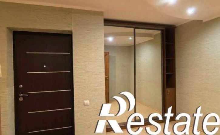 1-комн квартира улица Машиностроителей, 8Е,  д. 8Е