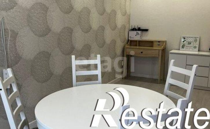 4-комн квартира улица Прохорова, 48Б,  д. 48Б