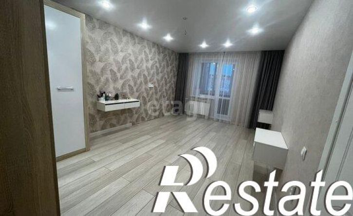 4-комн квартира улица Прохорова, 48Б,  д. 48Б