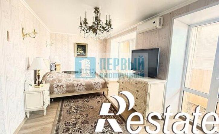 3-комн квартира улица Димитрова, 57В,  д. 57В