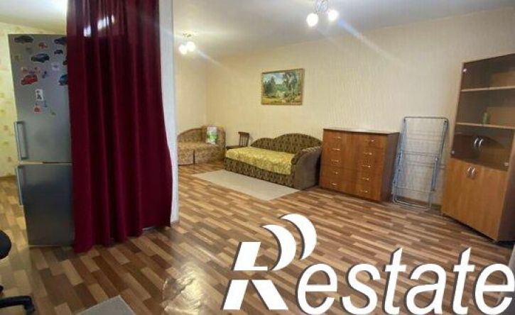 1-комн квартира улица Машиностроителей, 8Е,  д. 8Е