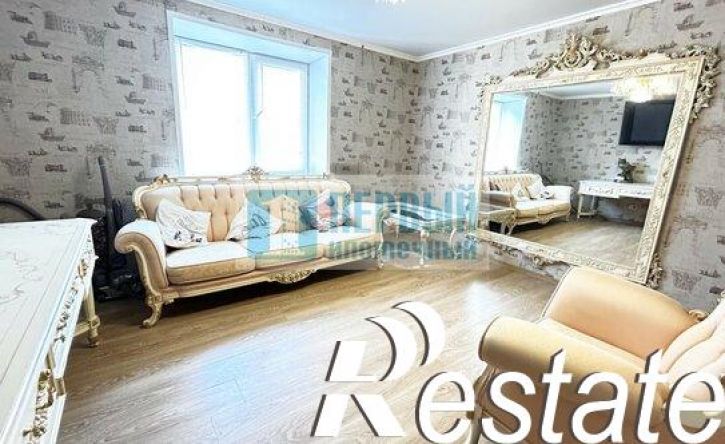 3-комн квартира улица Димитрова, 57В,  д. 57В