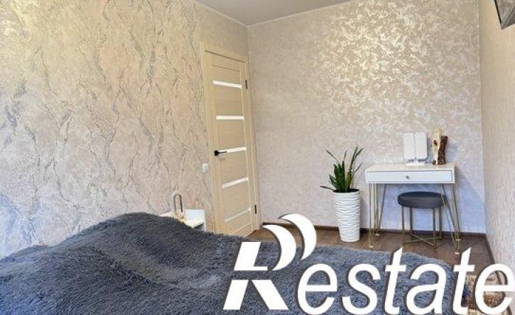 2-комн квартира улица Кутрухина, 10,  д. 10