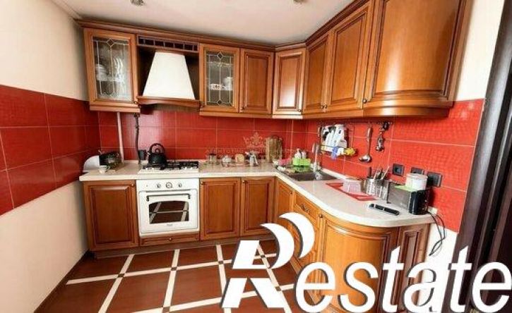 2-комн квартира улица Матросова, 27,  д. 27