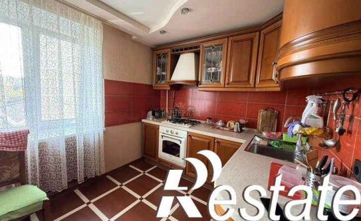 2-комн квартира улица Матросова, 27,  д. 27