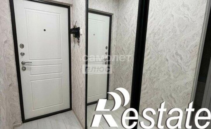 3-комн квартира улица Строителей, 3,  д. 3
