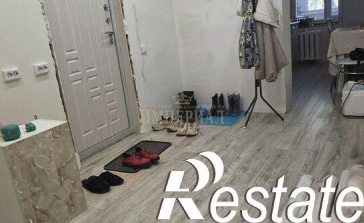 4-комн квартира улица Строителей, 17А,  д. 17А