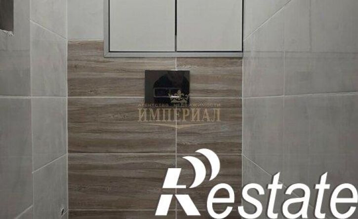 4-комн квартира улица Строителей, 17А,  д. 17А