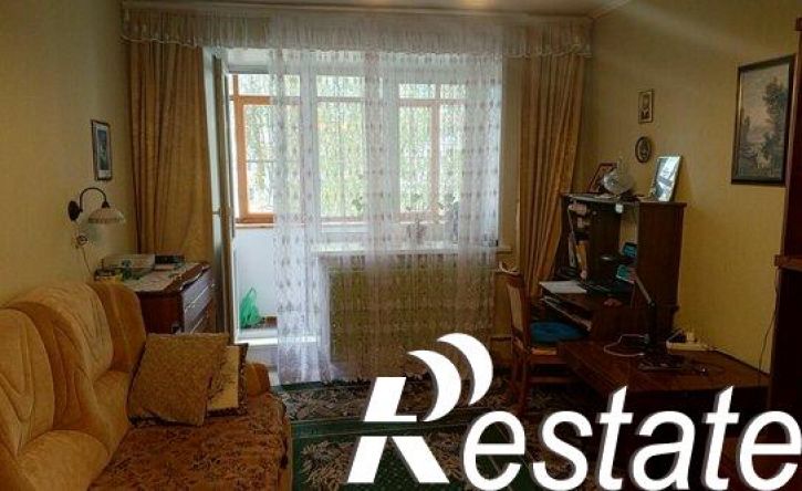 2-комн квартира улица Машиностроителей, 4,  д. 4