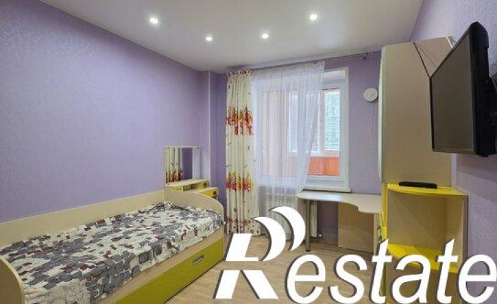 4-комн квартира улица Орая, 66,  д. 66