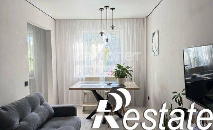 3-комн квартира улица Машиностроителей, 6Д,  д. 6Д